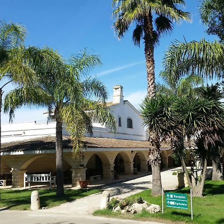 Agriturismo Torrevecchia San Pancrazio Salentino Εξωτερικό φωτογραφία